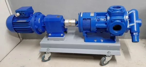 Pompa zębata Tuthill GG090 z silnikiem 2,2kW