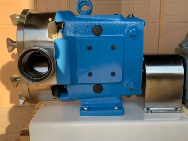 Pompa Waukesha 130 U1 z motoreduktorem LEROY SOMER