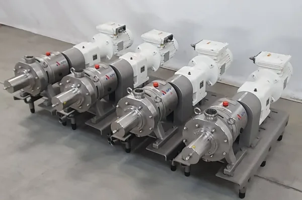 Pompa wyporowa rotacyjna krzywkowa APV Alfa Laval DW 4
